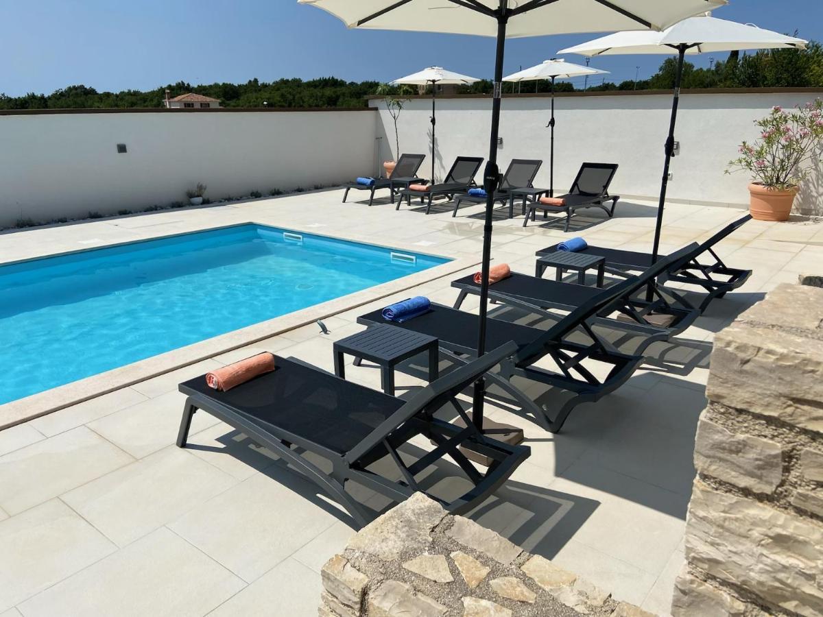 Villa Victoria Istra - Heated Pool Nova Vas  Exteriör bild